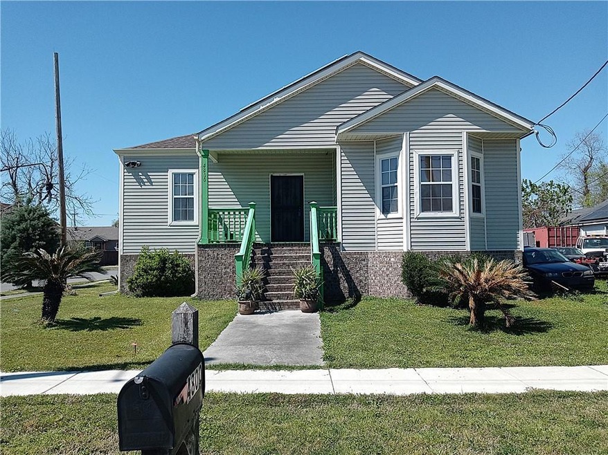 4800 Eastview Dr, New Orleans, LA 70126 - photo 1
