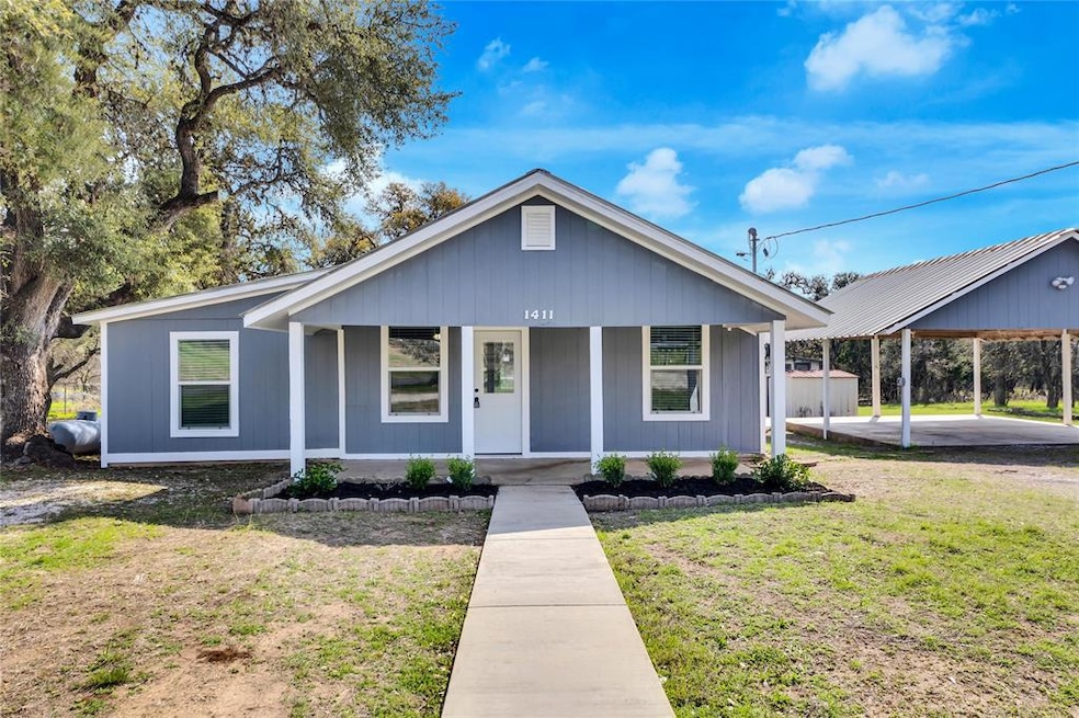 1411 Marlton St, San Marcos, TX 78666 - photo 1