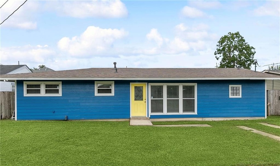 4966 Gallier Dr, New Orleans, LA 70126 - photo 1