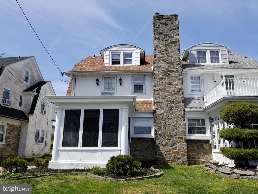 116 E Parkway Ave, Chester, PA 19013 - photo 1