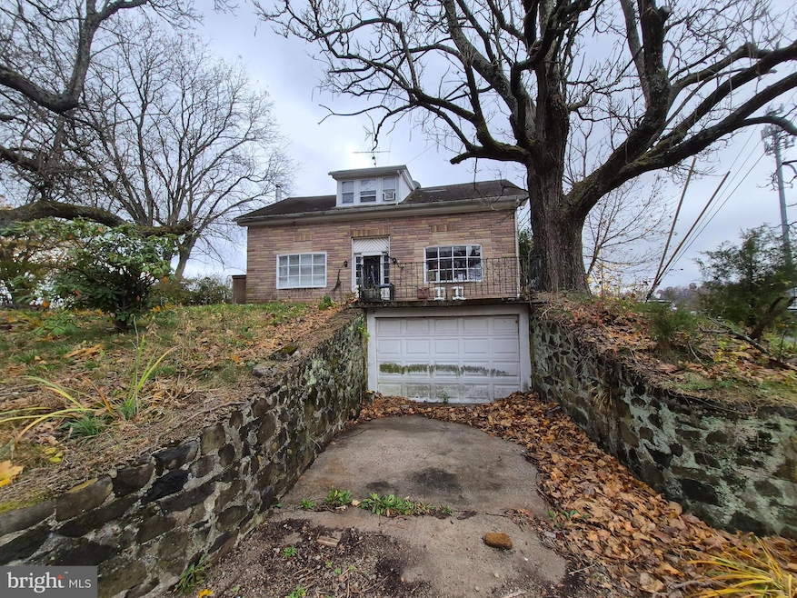 For Sale $200,000 • Co-Listing Agent