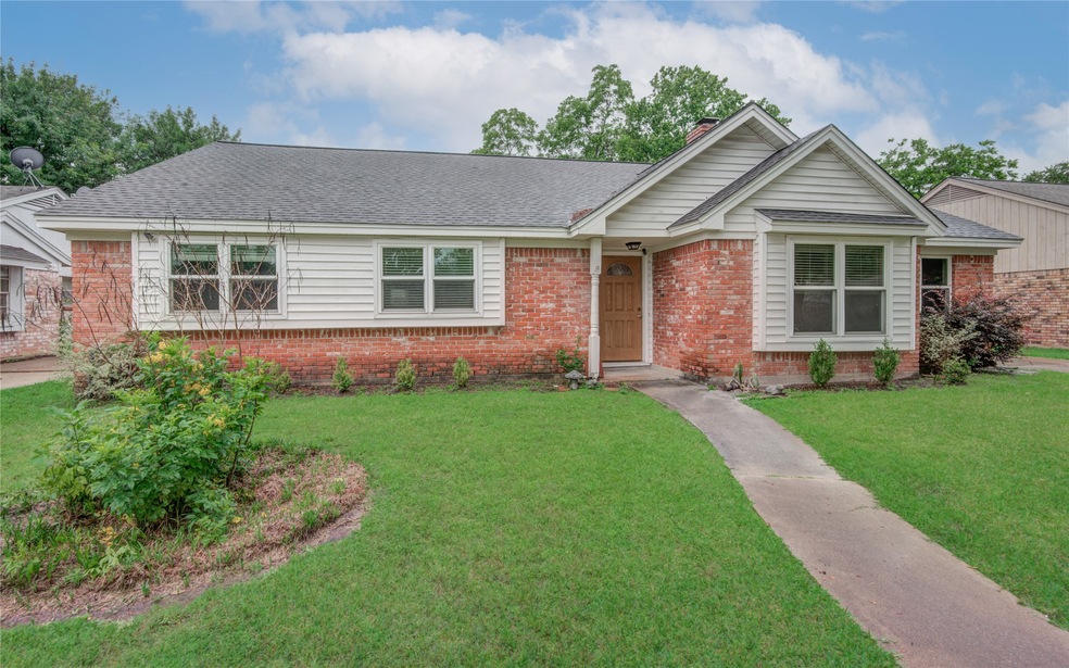 Sold • Co-Listing Agent