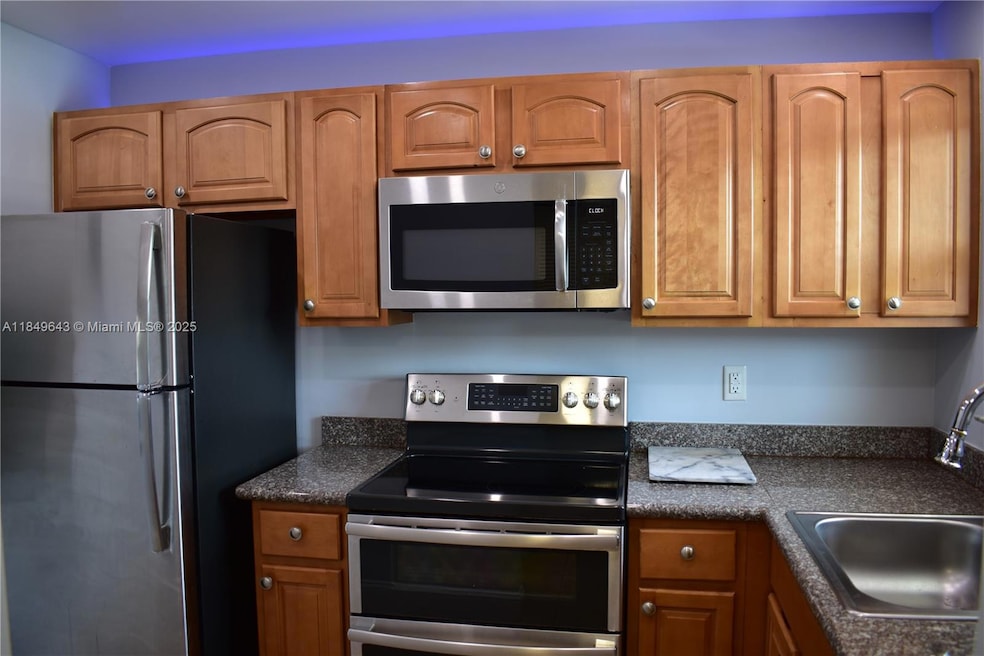 For Rent $1,700/month