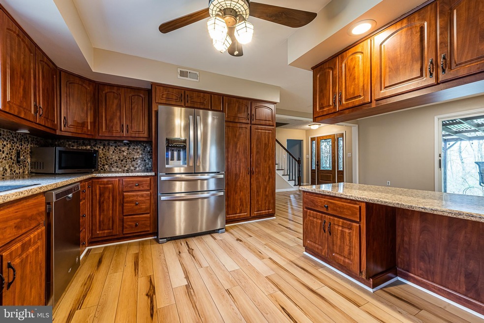 4 Schwenk Rd, Perkiomenville, PA 18074 - photo 1