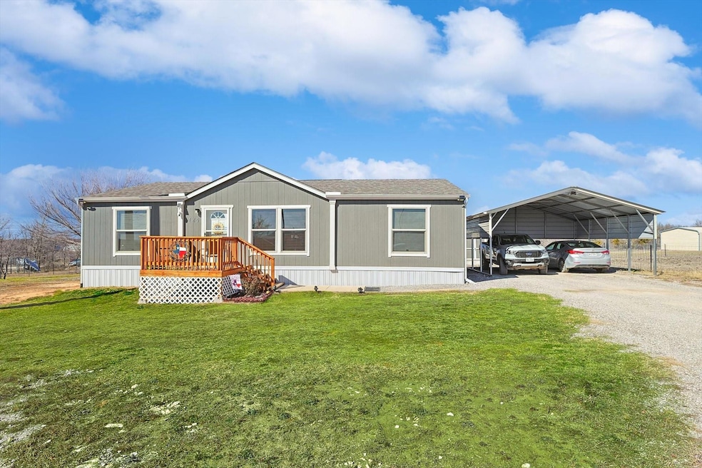 145 Barnes Ct, Decatur, TX 76234 - photo 1