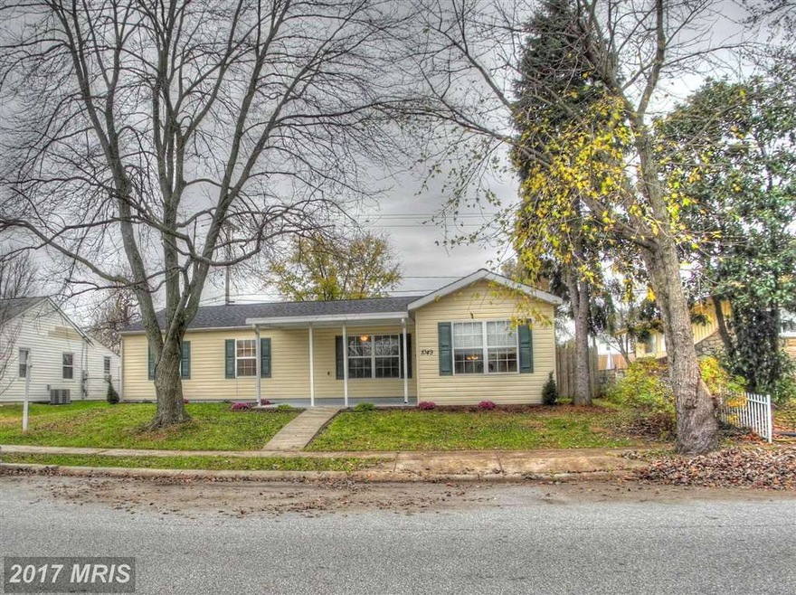 1049 Genine Dr, Glen Burnie, MD 21060 - photo 1