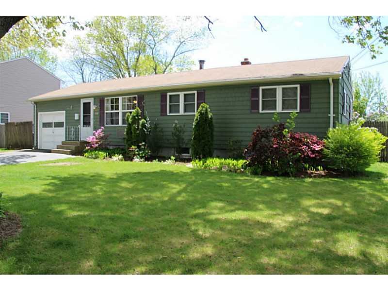 222 Asylum Rd, Warwick, RI 02886 - photo 1