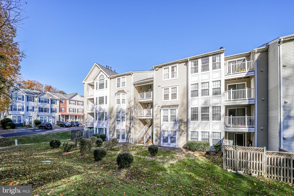 9220 Cardinal Forest Ln unit H, Lorton, VA 22079 - photo 1