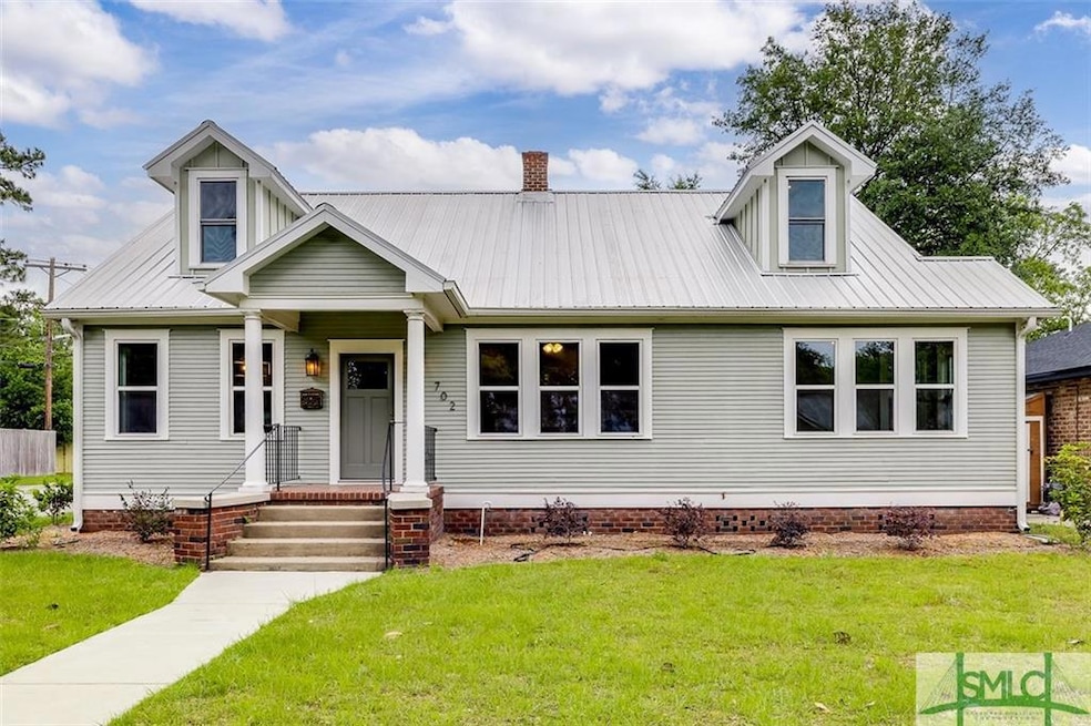 702 Columbus Dr, Savannah, GA 31405 - photo 1