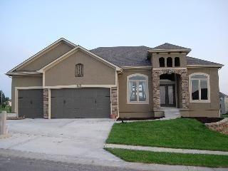 1221 Deaton Cir, Raymore, MO 64083 - photo 1