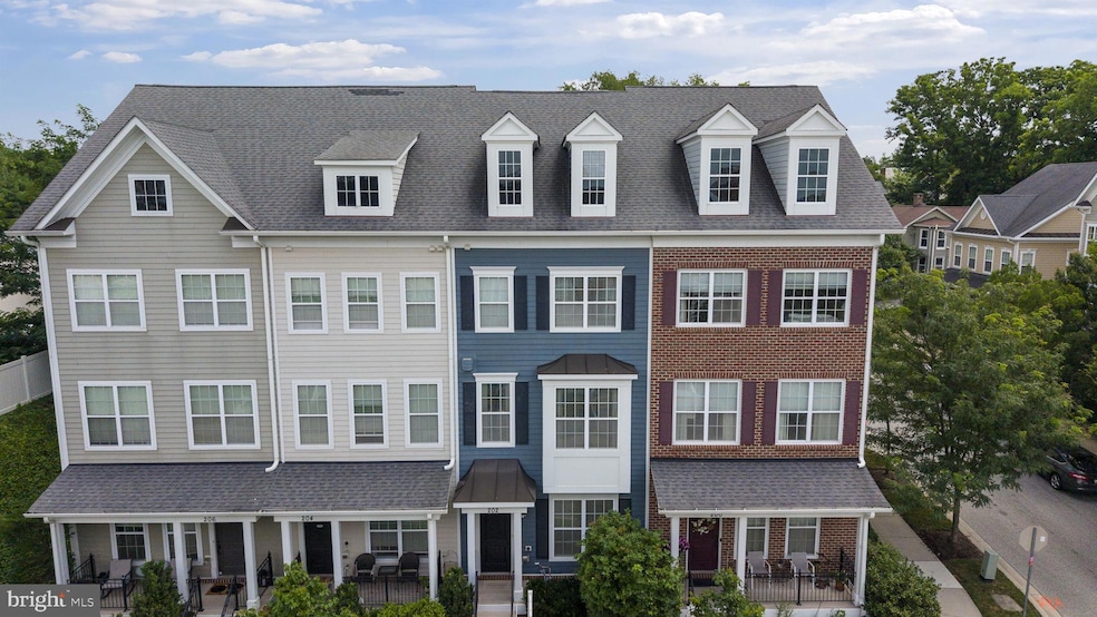202 Meridian Ln, Towson, MD 21286 - photo 1