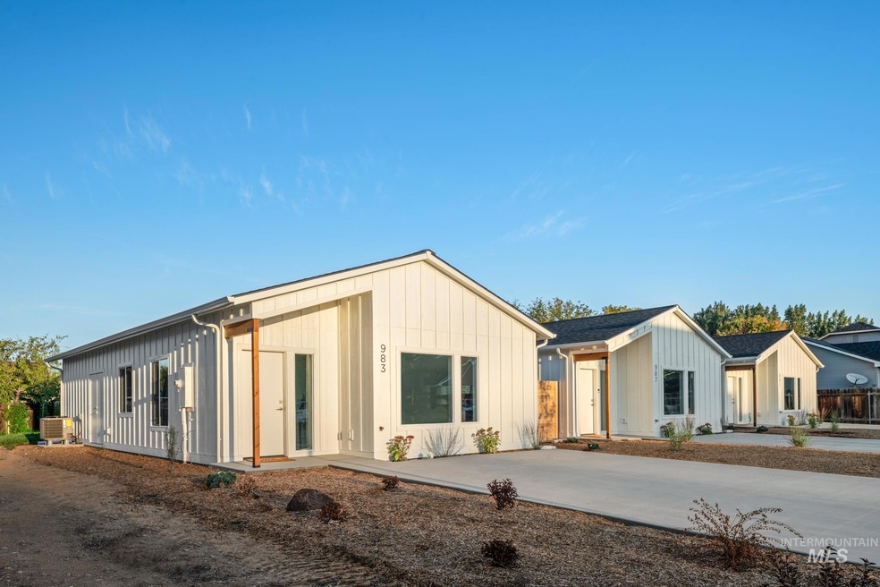 11474 W Greenleaf Ln, Boise, ID 83713 - photo 1