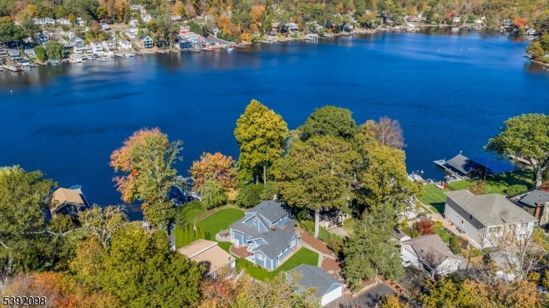 124 Chincopee Rd, Lake Hopatcong, NJ 07849 - photo 1