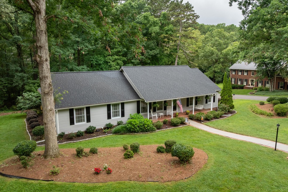 1505 Misty Valley Dr, Chatsworth, GA 30705 - photo 1