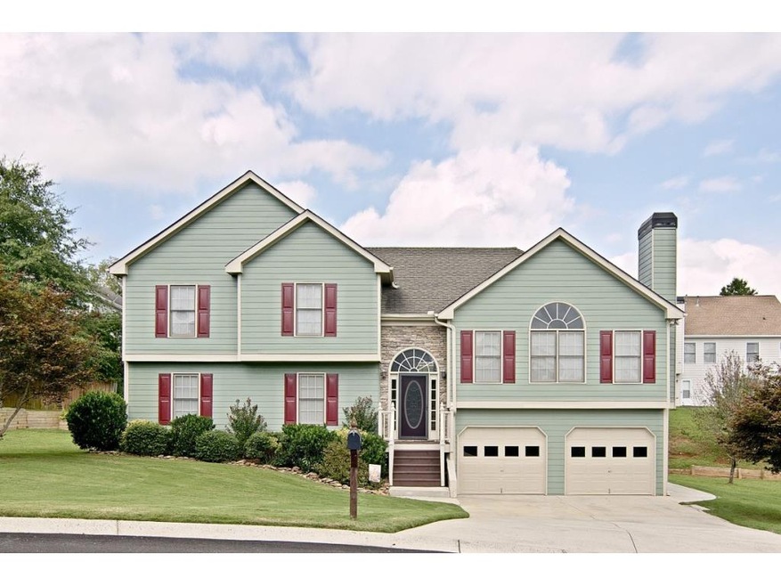 Large, well kept home in cul de sac