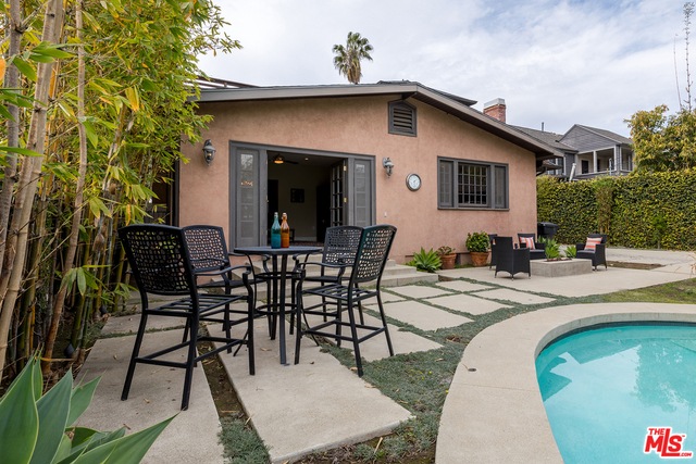 2132 Wellington Rd, Los Angeles, CA 90016 - photo 1