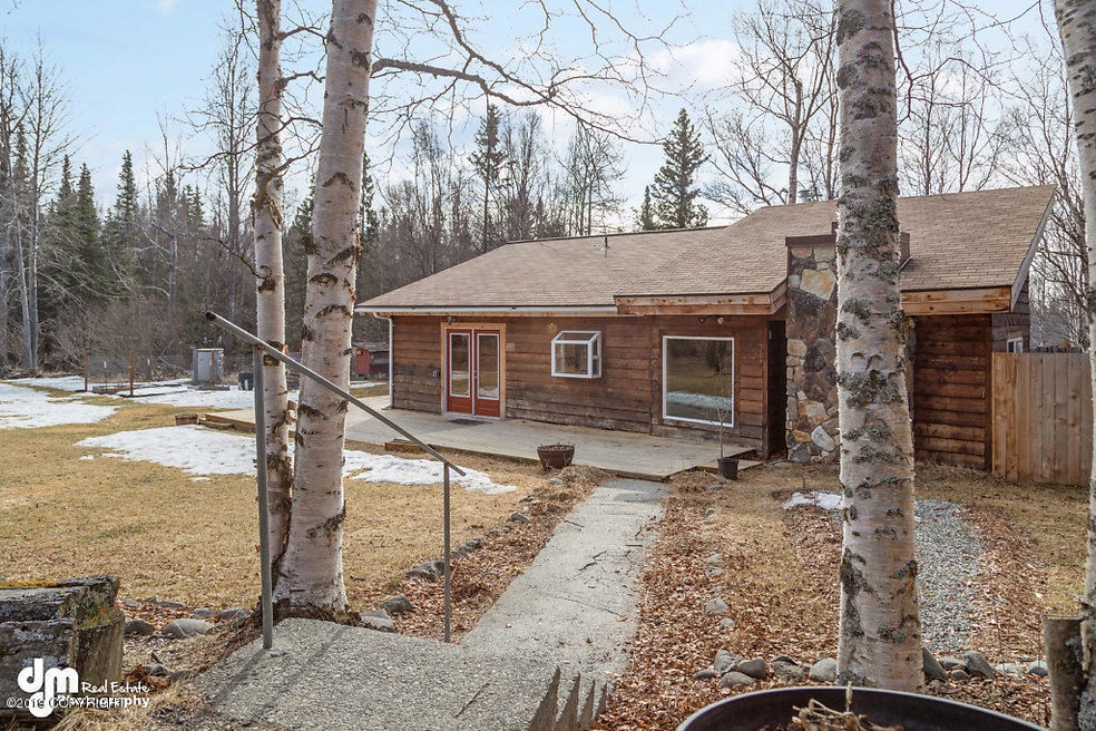 Exterior 2995-SMALL