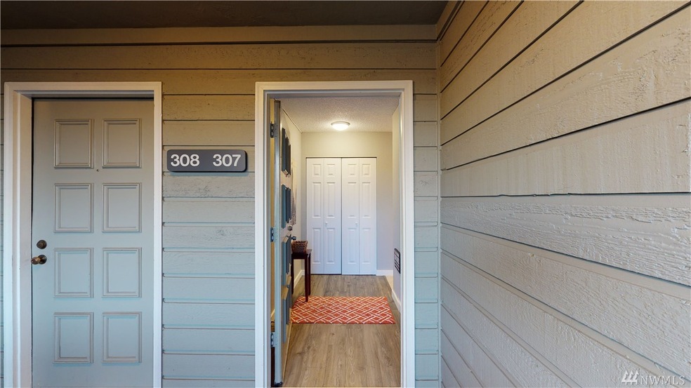 22217 6th Ave S unit 307, Des Moines, WA 98198 - photo 1