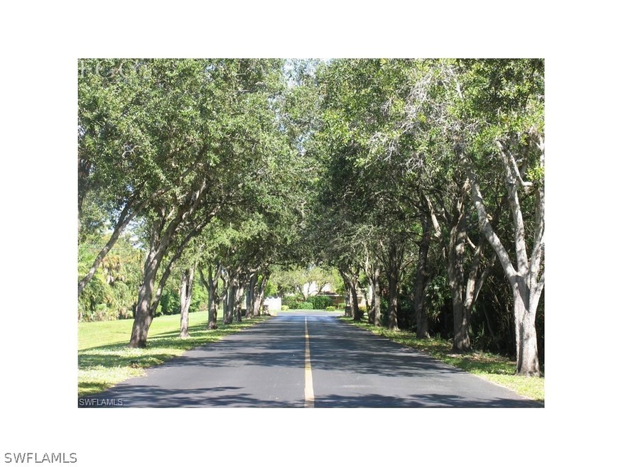 Gorgeous entrance into Cypress Lake Estates