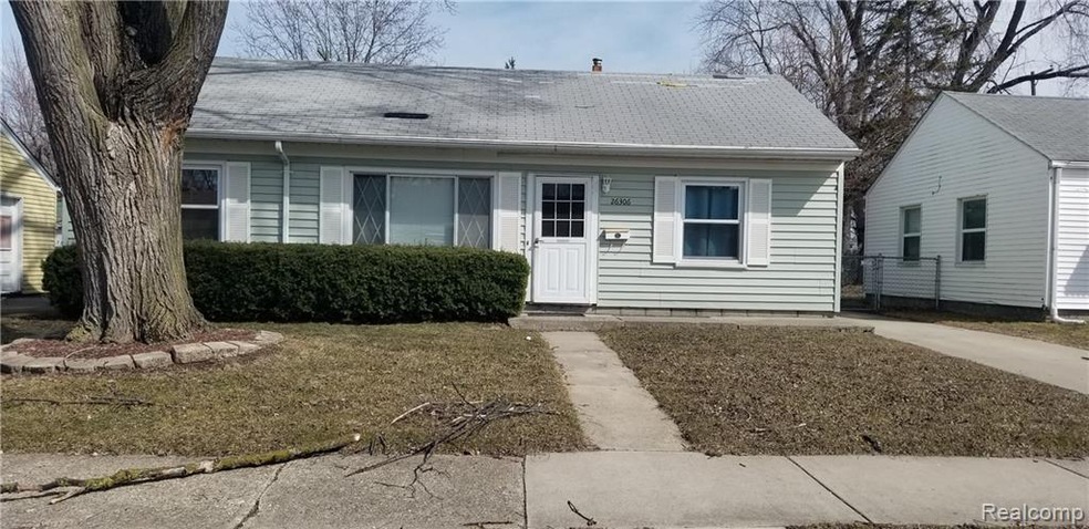 26306 Woodmont St, Roseville, MI 48066 - photo 1