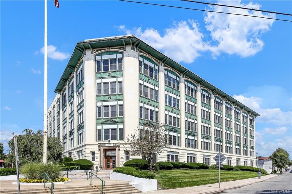 The Landmark unit 332, Port Chester, NY 10573 - photo 1