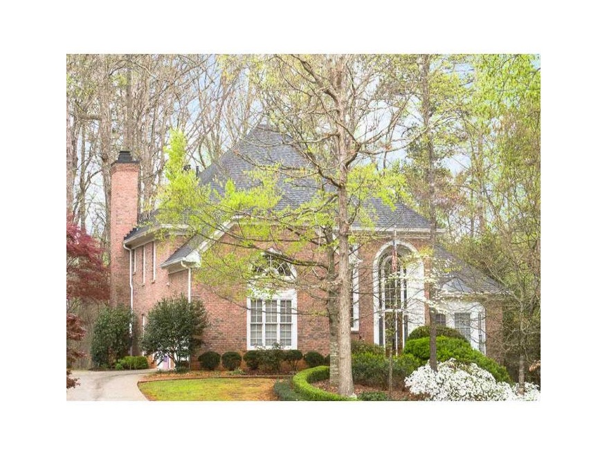 872 Waterford Green unit 1, Marietta, GA 30068 - photo 1