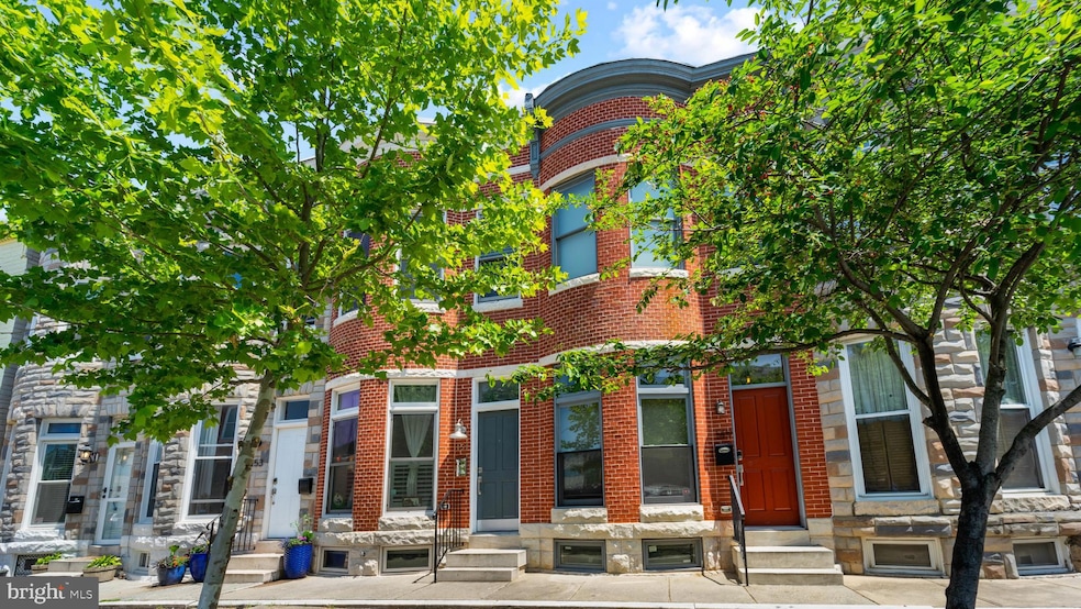 151 N Lakewood Ave, Baltimore, MD 21224 - photo 1