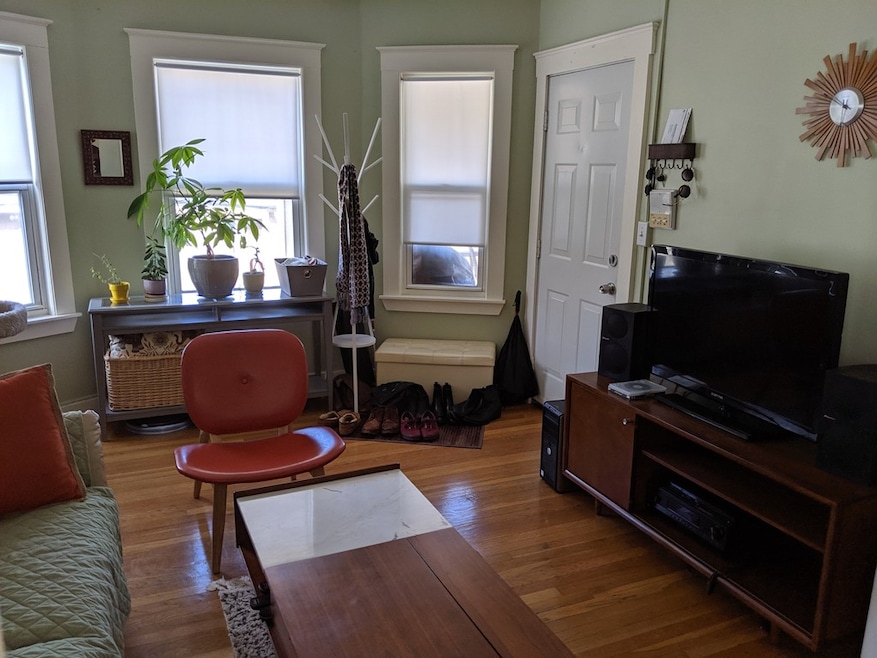 210 Amory St unit 2R, Jamaica Plain, MA 02130 - photo 1