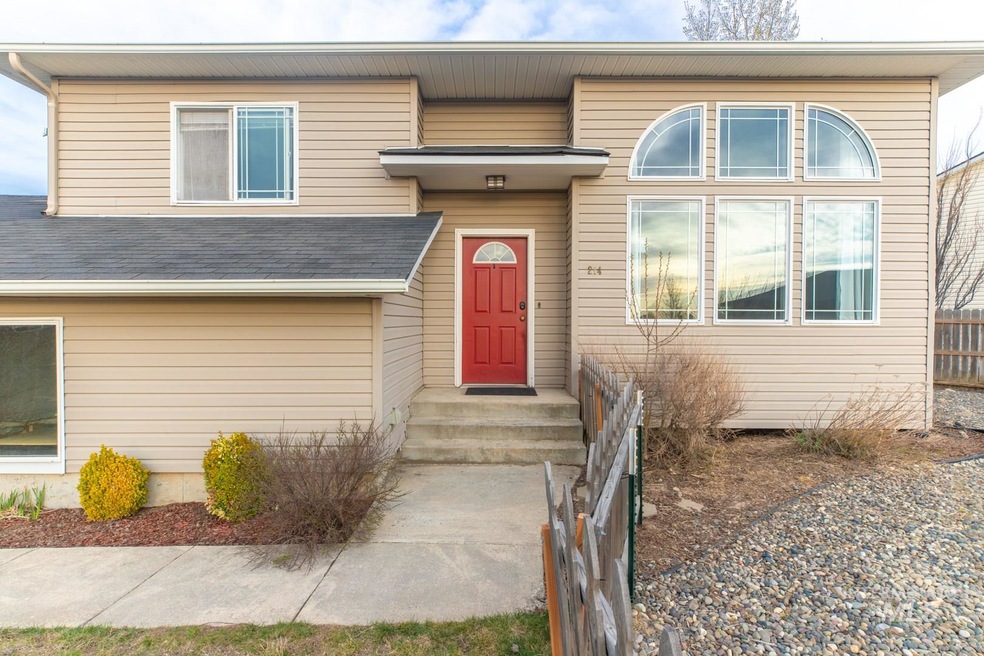 214 Pintail Ln, Moscow, ID 83843 - photo 1