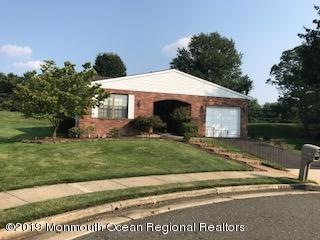 Welcome Home to 23 Suffolk Way!