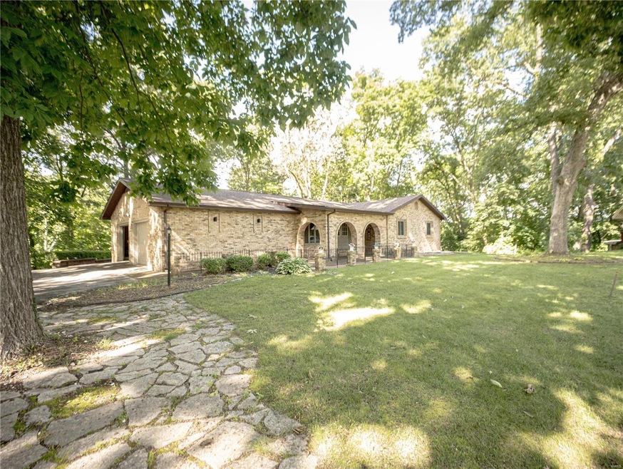 12 Lou Juan Dr, Glen Carbon, IL 62034 - photo 1