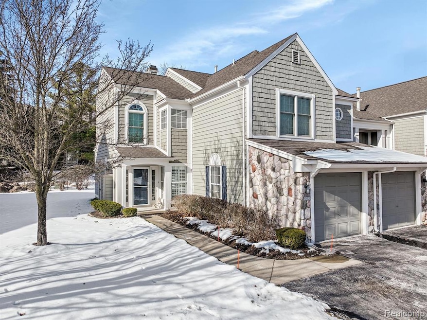 The Heathers~ ground level ranch w/ 1 car garage