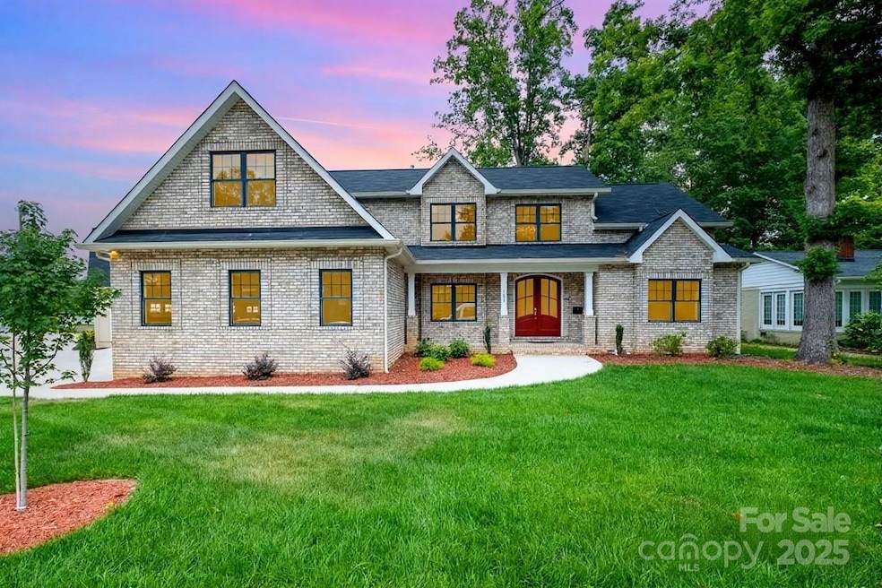 For Sale $1,700,000 • Co-Listing Agent