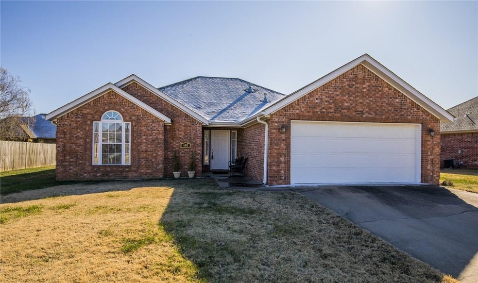 605 Grant Ave, Prairie Grove, AR 72753 - photo 1