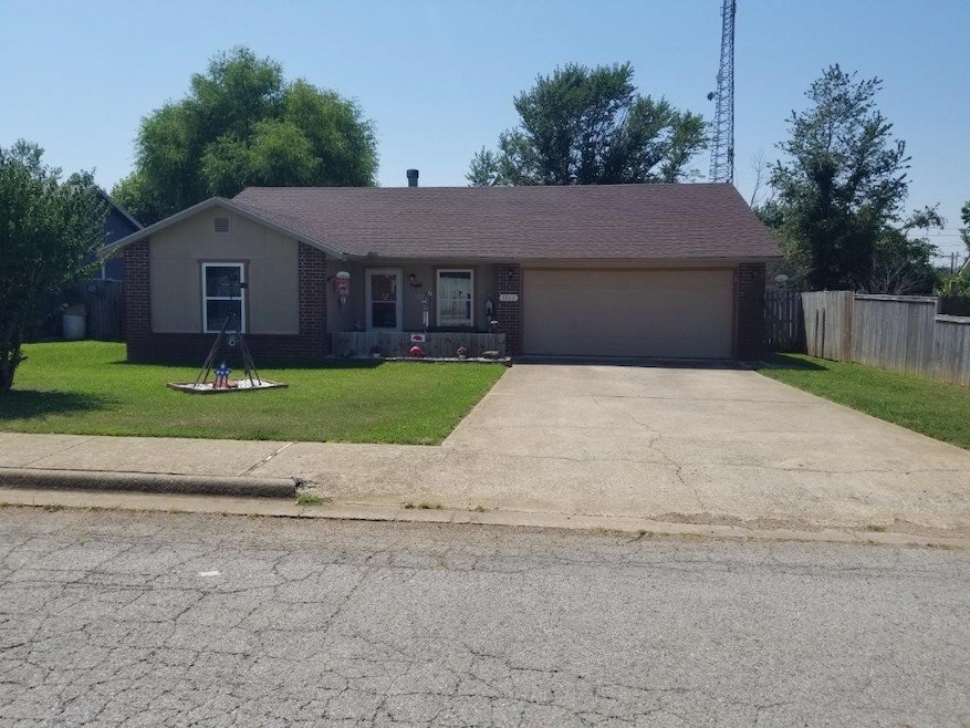 1702 S B St, Rogers, AR 72756 - photo 1