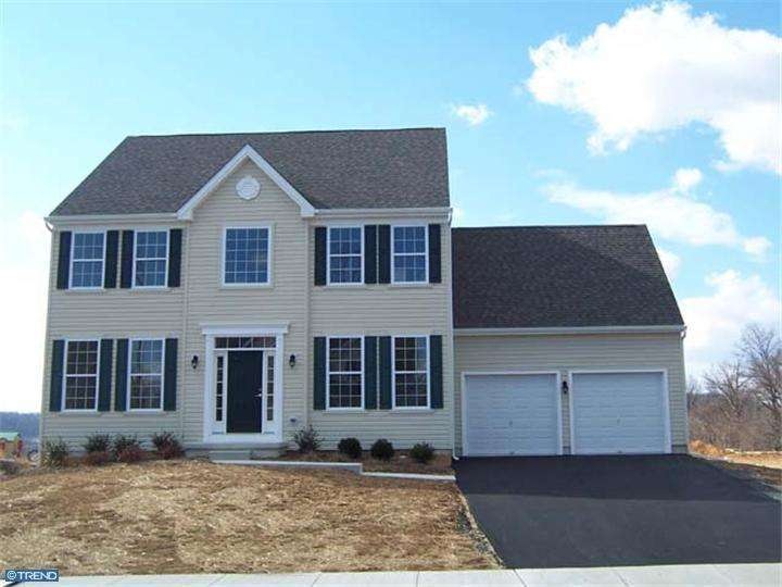 207 Bishop Pine Rd, Barto, PA 19504 - photo 1