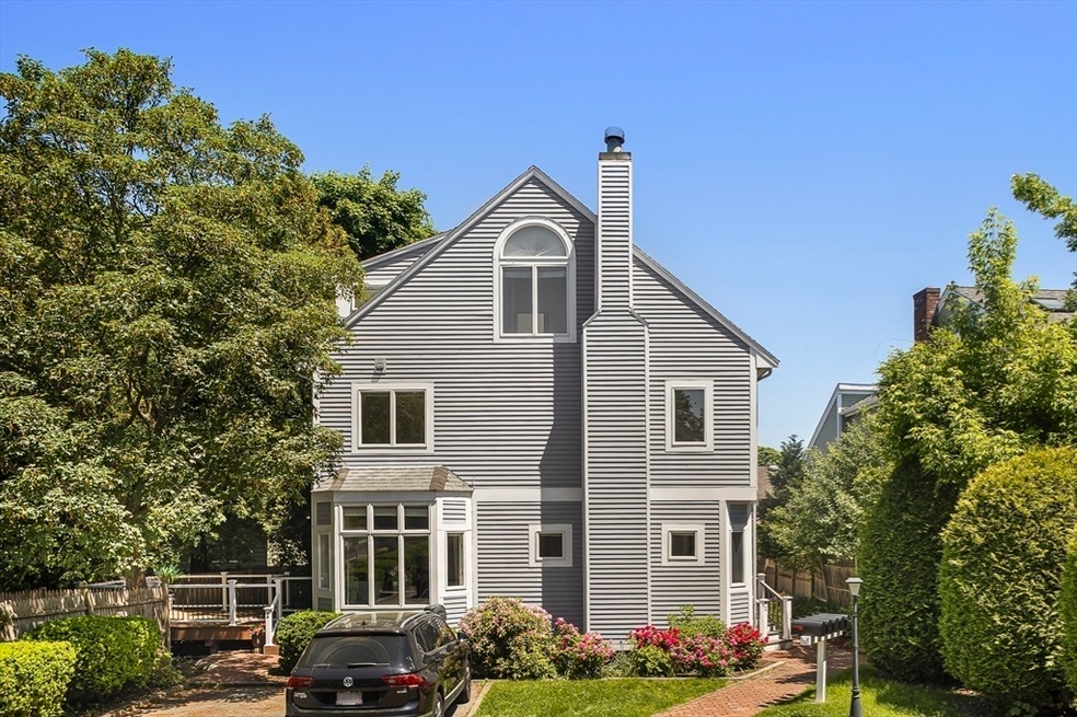 147 Cushing St unit 1, Cambridge, MA 02138 - photo 1