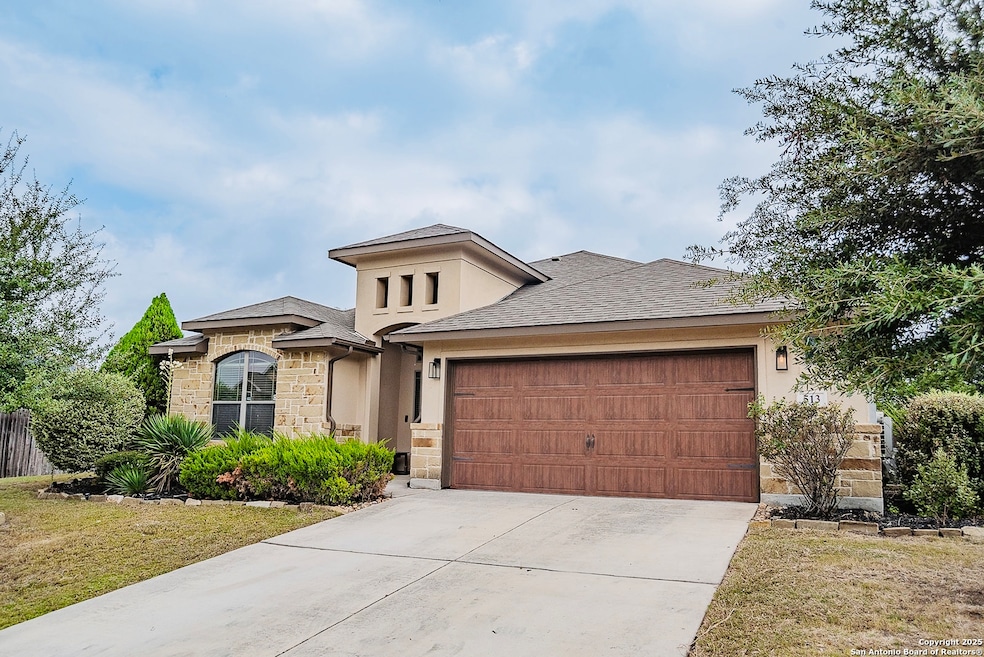 513 Windsor Ct, Schertz, TX 78108 - photo 1