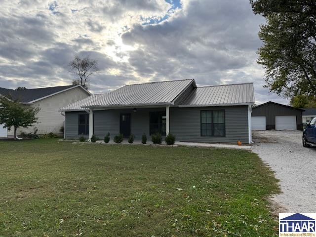 127 N Davis St, Clinton, IN 47842 - photo 1