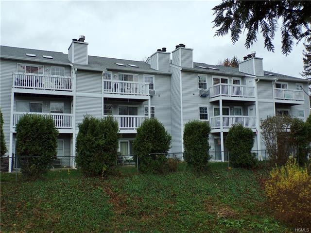 4 Lexington Hill unit 4, Harriman, NY 10926 - photo 1