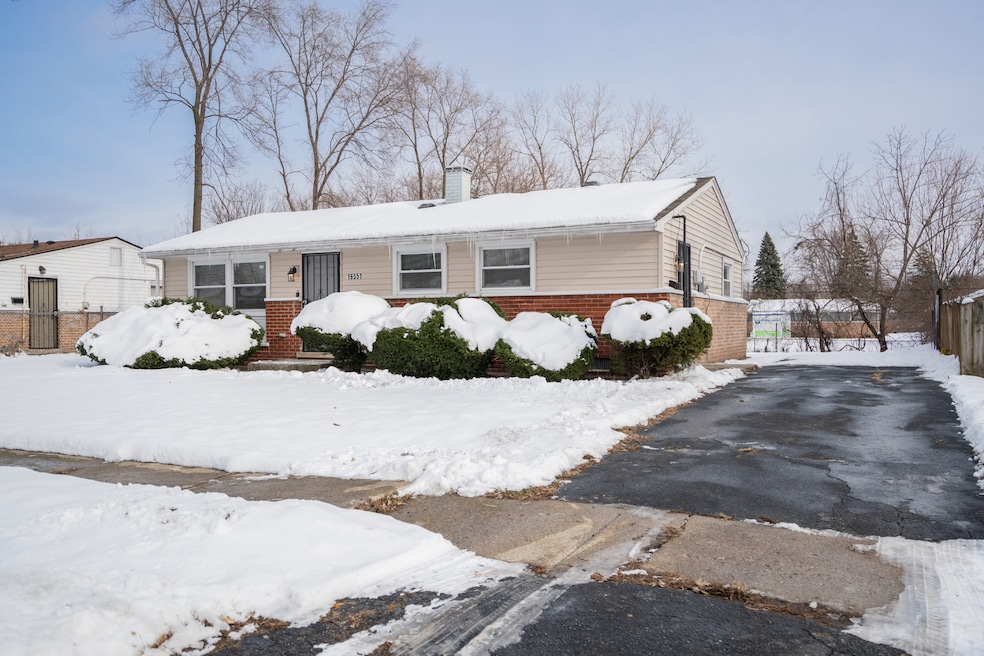 16551 Plymouth Dr, Markham, IL 60428 - photo 1