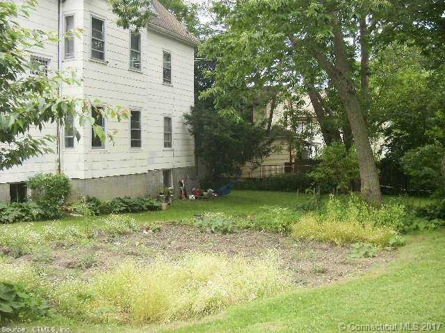 Yard/Garden.