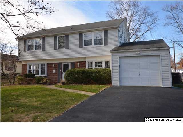 17 Avondale Ln, Matawan, NJ 07747 - photo 1