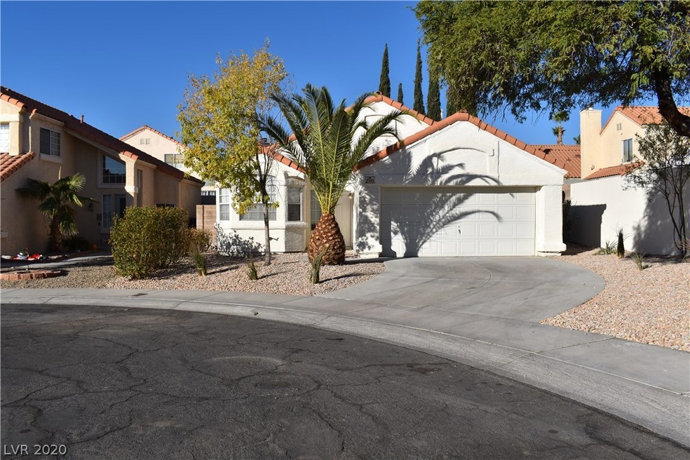 2745 Canasta Ct, Las Vegas, NV 89117 - photo 1