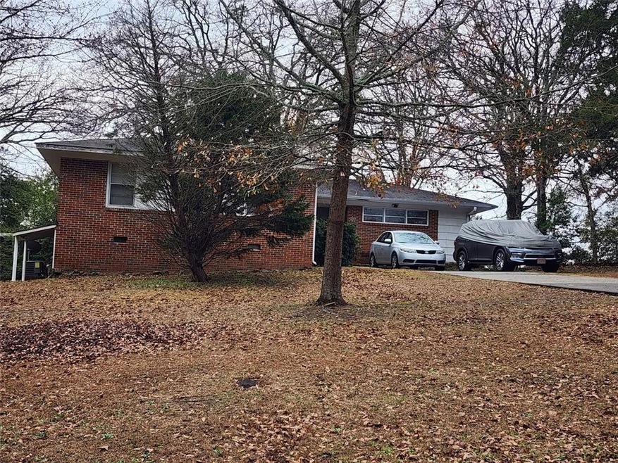 2007 Fairway Dr, Macon, GA 31217 - photo 1