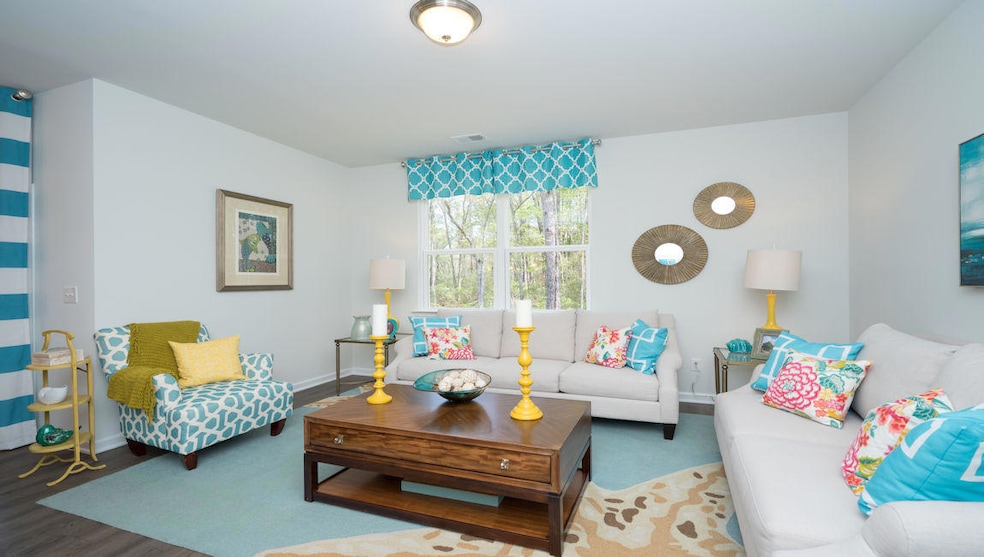 cali livingroom (2)