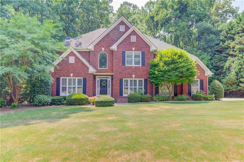 1850 Oak Wind Ln, Buford, GA 30519 - photo 1