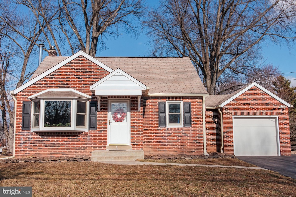 2819 Cowpath Rd, Hatfield, PA 19440 - photo 1