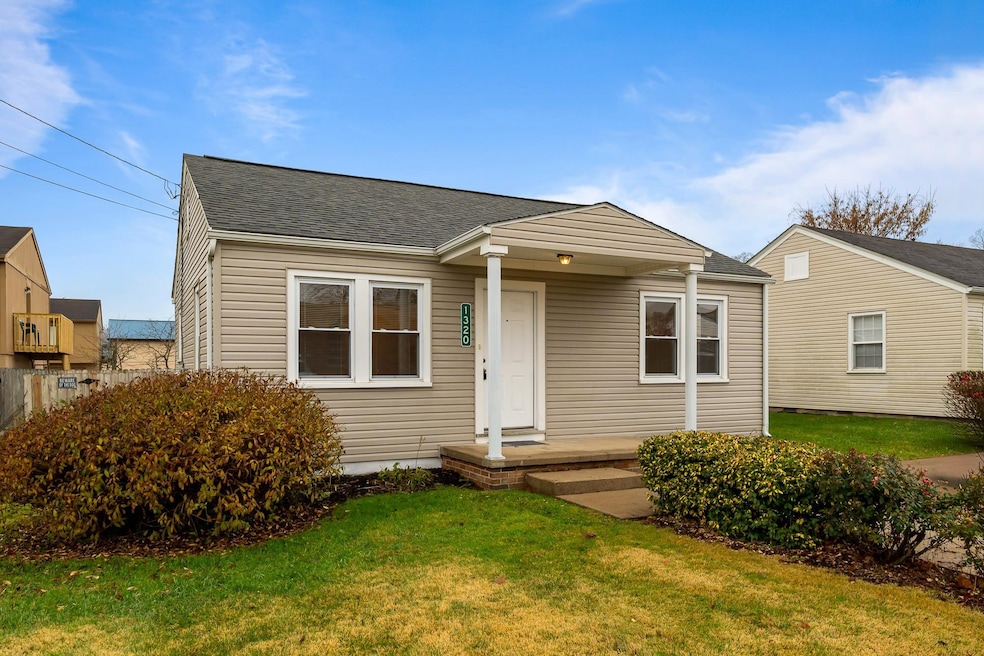 1320 E Pea Ridge Rd, Huntington, WV 25705 - photo 1