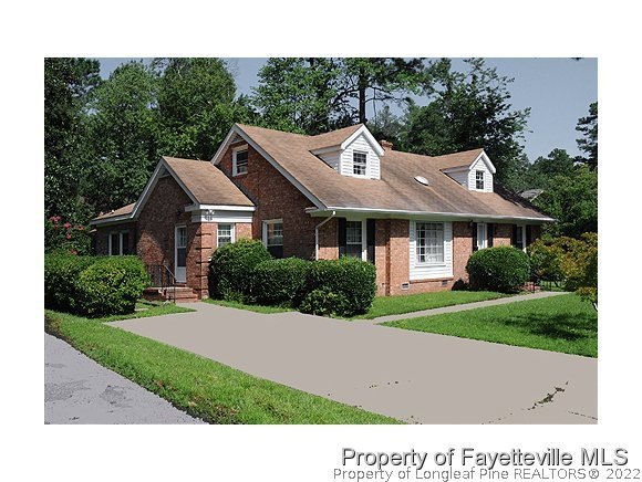 2529 N Edgewater Dr, Fayetteville, NC 28303 - photo 1